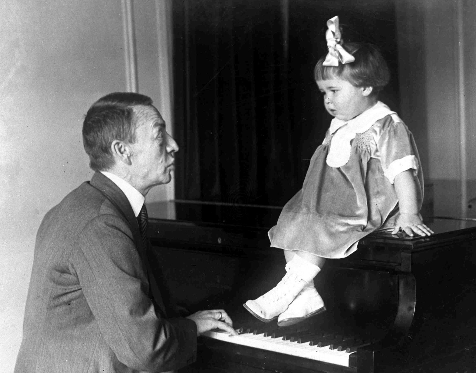 1927: RACHMANINOFF